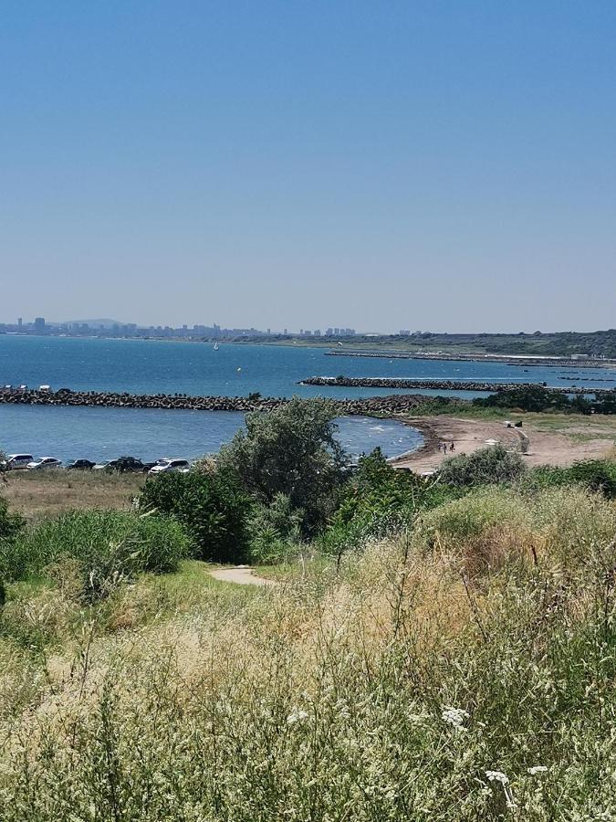 בורגאס Луксозен Апартамент Анастасия-Сарафово На 150М От Морето מראה חיצוני תמונה